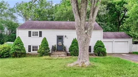 44 Alexander Rd, Milford, CT 06461