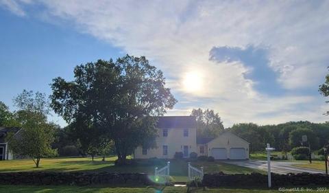 76 Hoffman Rd, Ellington, CT 06029