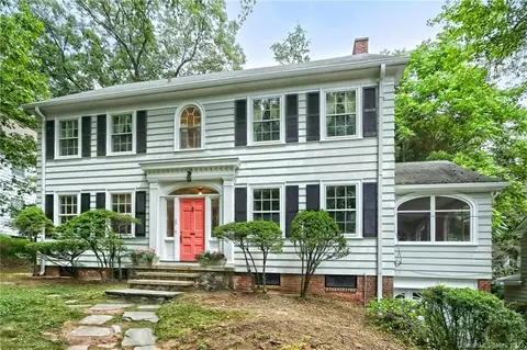 157 Armory St, Hamden, CT 06517