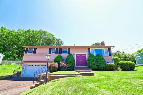 100 Split Rock Dr, Waterbury, CT 06706