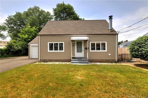 65 Washington Rd, Hamden, CT 06518