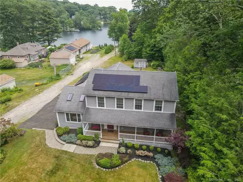 96 Midwood Ave, Wolcott, CT 06716