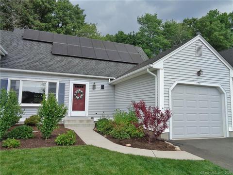 175 Deer Run Trl, Manchester, CT 06042