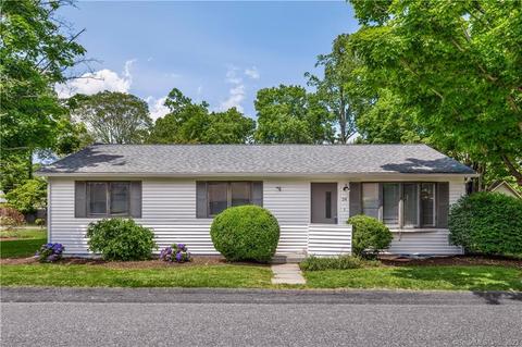 24 Oakview Cir, Westport, CT 06880
