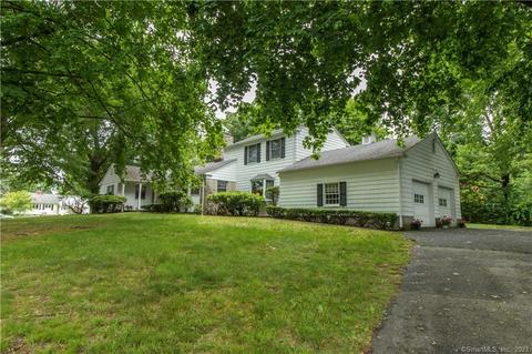 311 Longmeadow Rd, Orange, CT 06477