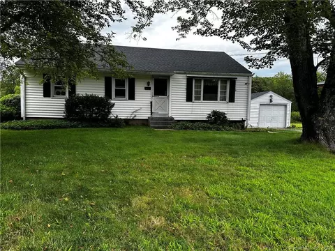 27 Weymouth Rd, Enfield, CT 06082