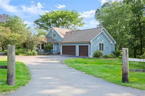 92 Pinecrest Rd, Orange, CT 06477