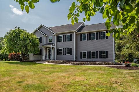 151 Walnut Hill Rd, Bethel, CT 06801