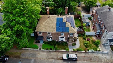 44 Horace St, Bridgeport, CT 06610