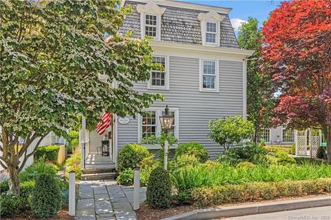 22 Pratt St, Essex, CT 06426