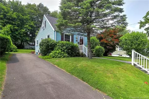 222 Quinn St, Naugatuck, CT 06770