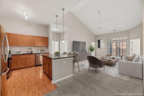 850 E Main St #532, Stamford, CT 06902