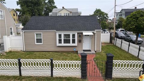 146 Roosevelt St, Hartford, CT 06114