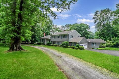 238 Canoe Hill Rd, New Canaan, CT 06840