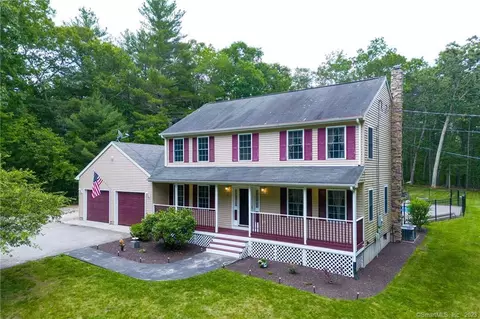 11 Lafantasie Rd, Killingly, CT 06239