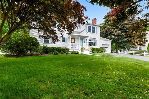 20 Arnold Ln, Norwalk, CT 06853