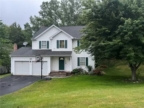 4 Inwood Ln, Farmington, CT 06032