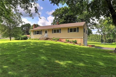 451 Treat Ln, Orange, CT 06477