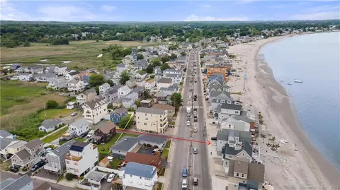 9 Hanover St, Milford, CT 06460