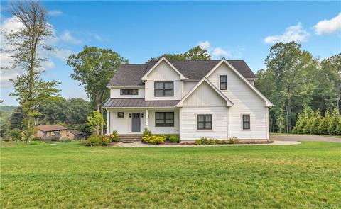 2 Emily Ln, Shelton, CT 06484