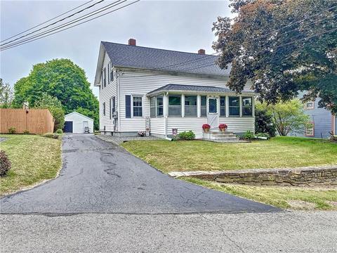 84 Brunswick Ave, Moosup, CT 06354
