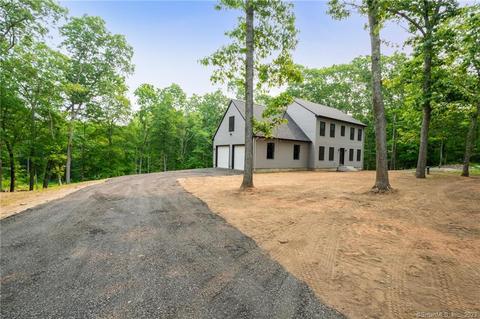 8 Bogue Ln, East Haddam, CT 06423