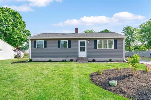 52 Farnham Rd, South Windsor, CT 06074