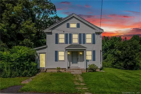 119 Main St S, Bridgewater, CT 06752