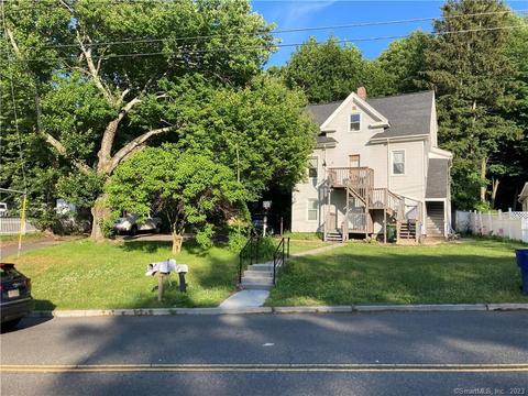 1110 Pearl Lake Rd, Waterbury, CT 06706