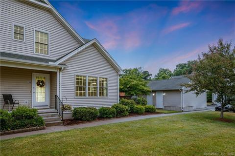 10 Reggie Way #A, East Windsor, CT 06016