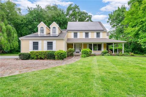54 School Rd, Colchester, CT 06415