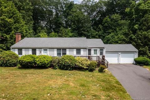 80 Knollwood Rd, Farmington, CT 06032