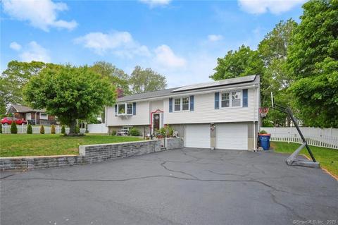 23 Bonita Ave, Trumbull, CT 06611