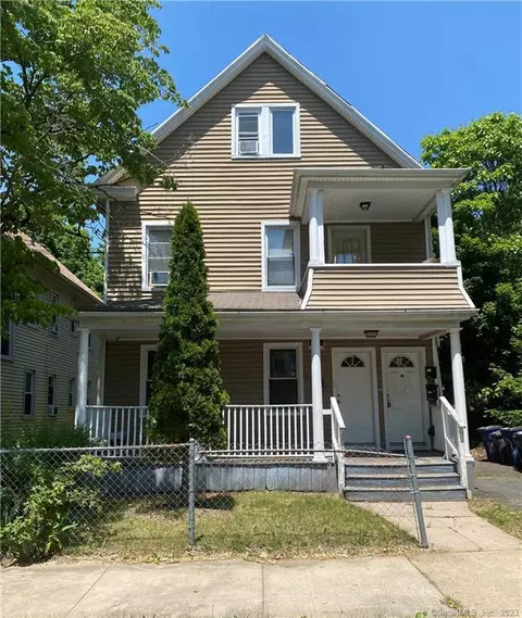 13 Lander St, New Haven, CT 06511