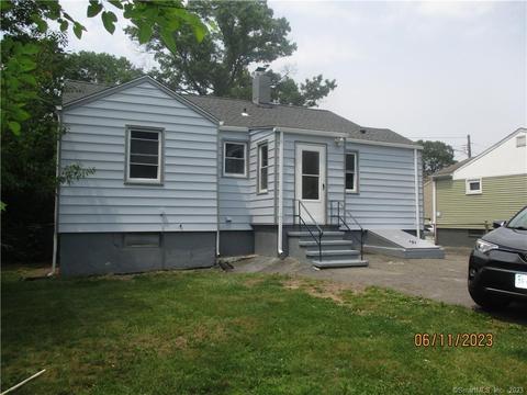 20 Orford Rd, West Haven, CT 06516