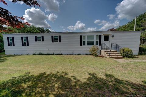 29 Woods Way, Windham, CT 06256