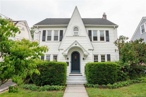 138 Ballard Dr, West Hartford, CT 06119