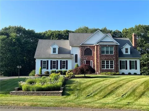26 Bolduc Ct, Wolcott, CT 06716