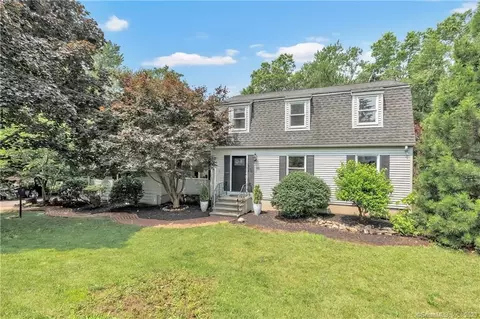 1180 Main St, Hamden, CT 06514