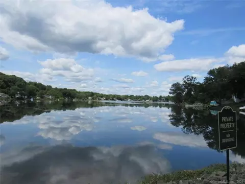 38 Lake Plymouth Blvd, Plymouth, CT 06782