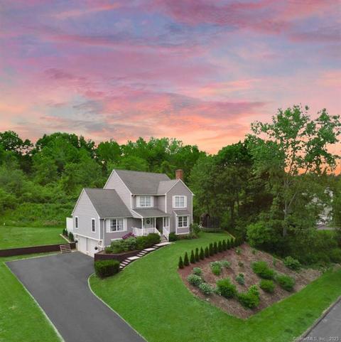 555 Wimbledon North Gate, Torrington, CT 06790