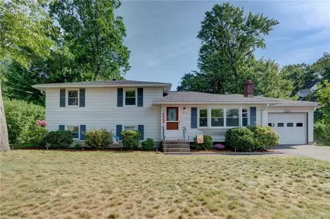 70 Elizabeth St, South Windsor, CT 06074