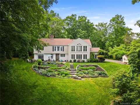 221 Tunxis Rd, West Hartford, CT 06107