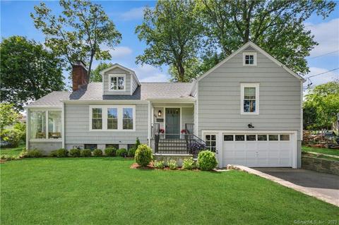46 Cody Dr, Stamford, CT 06905