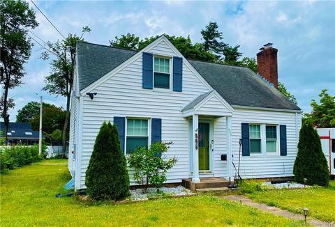 338 Woodbridge St, Manchester, CT 06042