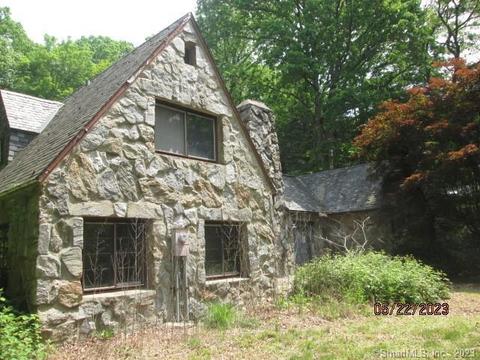 14 Kings Ln, Wilton, CT 06897