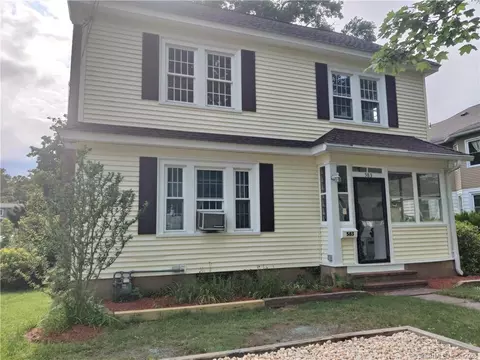 583 Main St, Cromwell, CT 06416