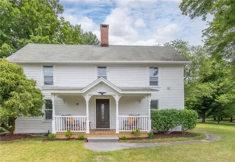 27 Vail Rd, Bethel, CT 06801