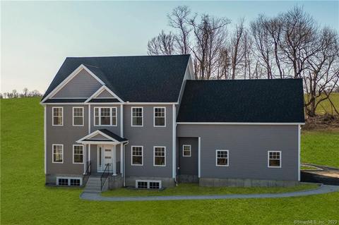 11 Hawthorne Ln, New Milford, CT 06776