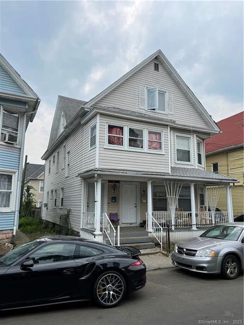 28 Washington Pl, Bridgeport, CT 06604